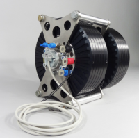 EMRAX 228    馬達 228 (109KW | 230NM)兩個電機可以堆疊在一起，以實現雙倍的功率/扭矩。